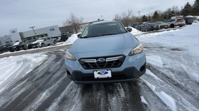 Used 2021 Subaru Crosstrek 2.0i image 3