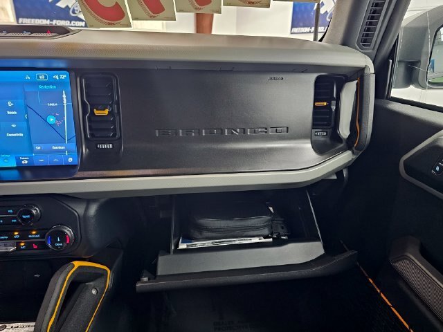 Certified 2022 Ford Bronco Badlands AWD/4WD image 18