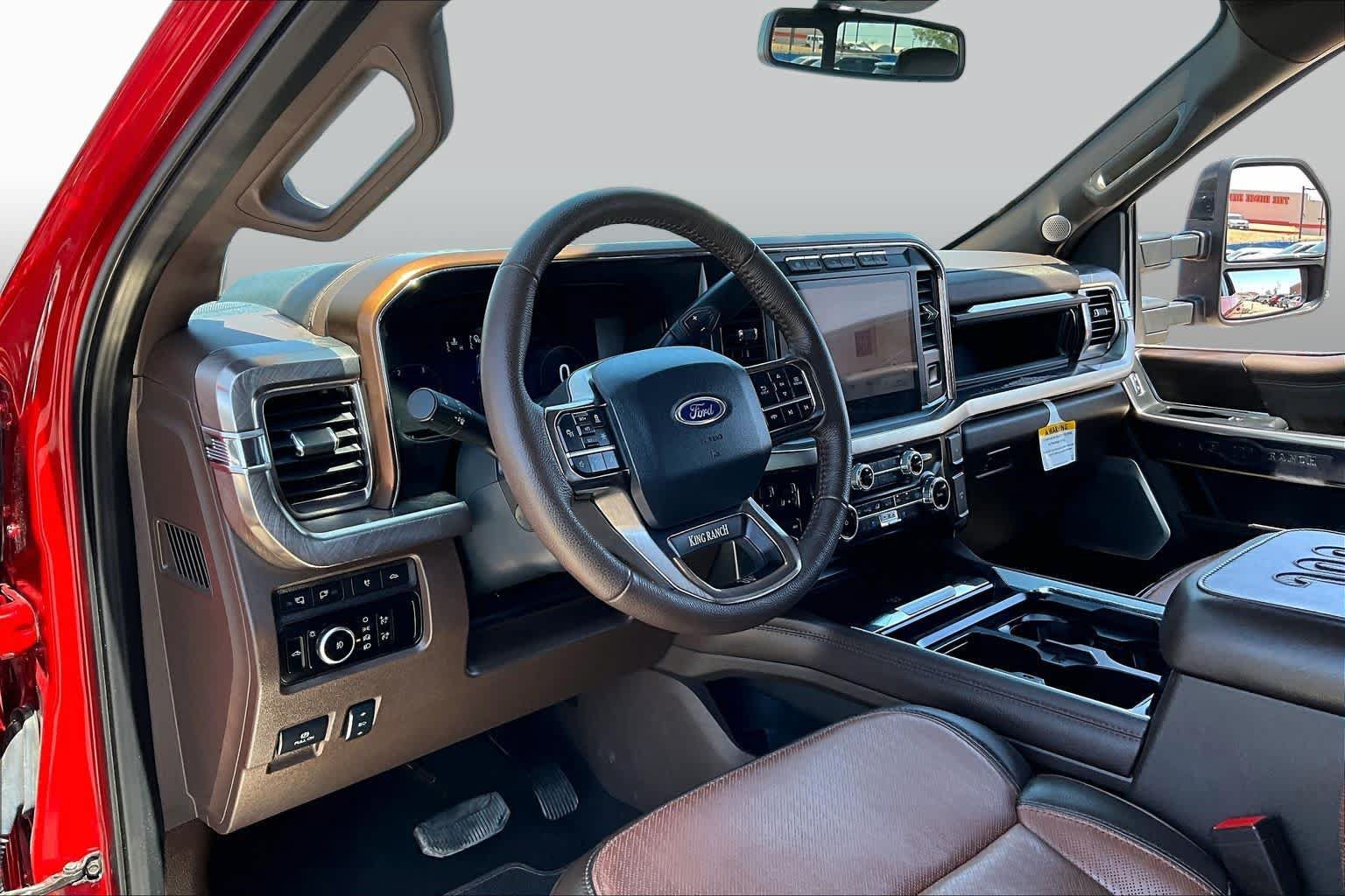 Certified 2024 Ford F250 King Ranch w/ FX4 Off-Road Package AWD/4WD image 17