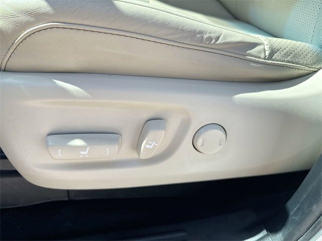 Used 2021 Lexus GX 460 Luxury w/ Sport Design Package image 18