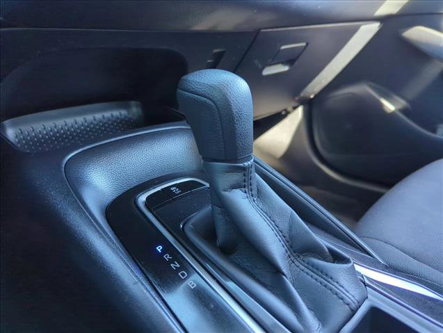 Used 2021 Toyota Corolla LE image 9