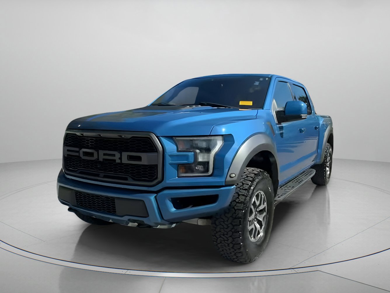 Certified 2020 Ford F150 Raptor w/ Equipment Group 802A Luxury image 3