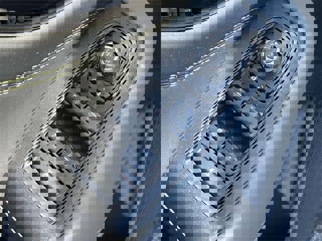 Used 2025 Subaru Outback Onyx Edition w/ Popular Package #2 image 21