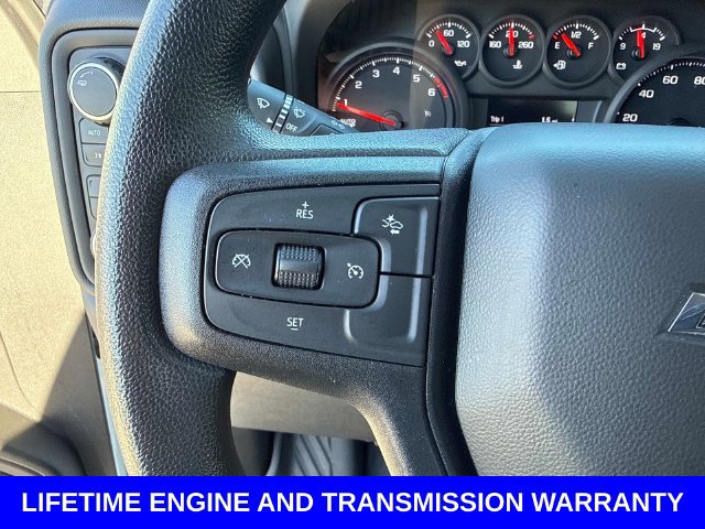 Used 2025 Chevrolet Silverado 1500 Custom Trail Boss AWD/4WD image 31
