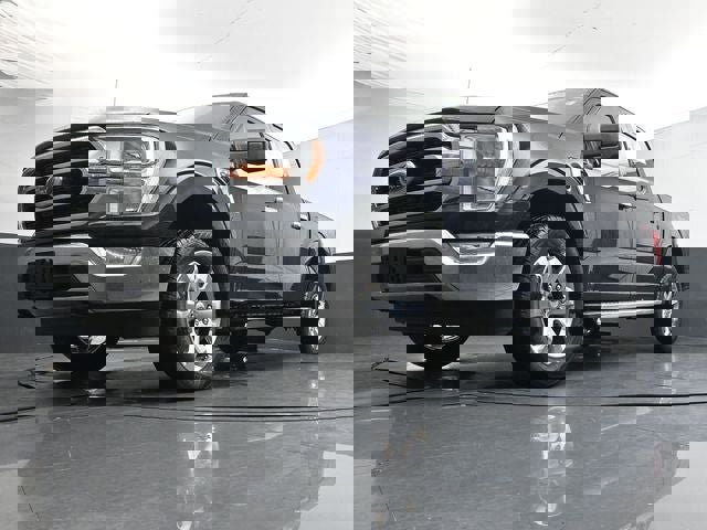 Certified 2022 Ford F150 XLT w/ Equipment Group 301A Mid AWD/4WD image 31