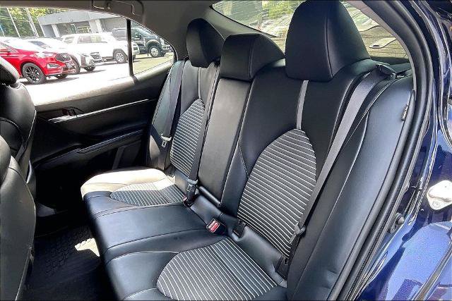 Used 2022 Toyota Camry SE FWD image 25