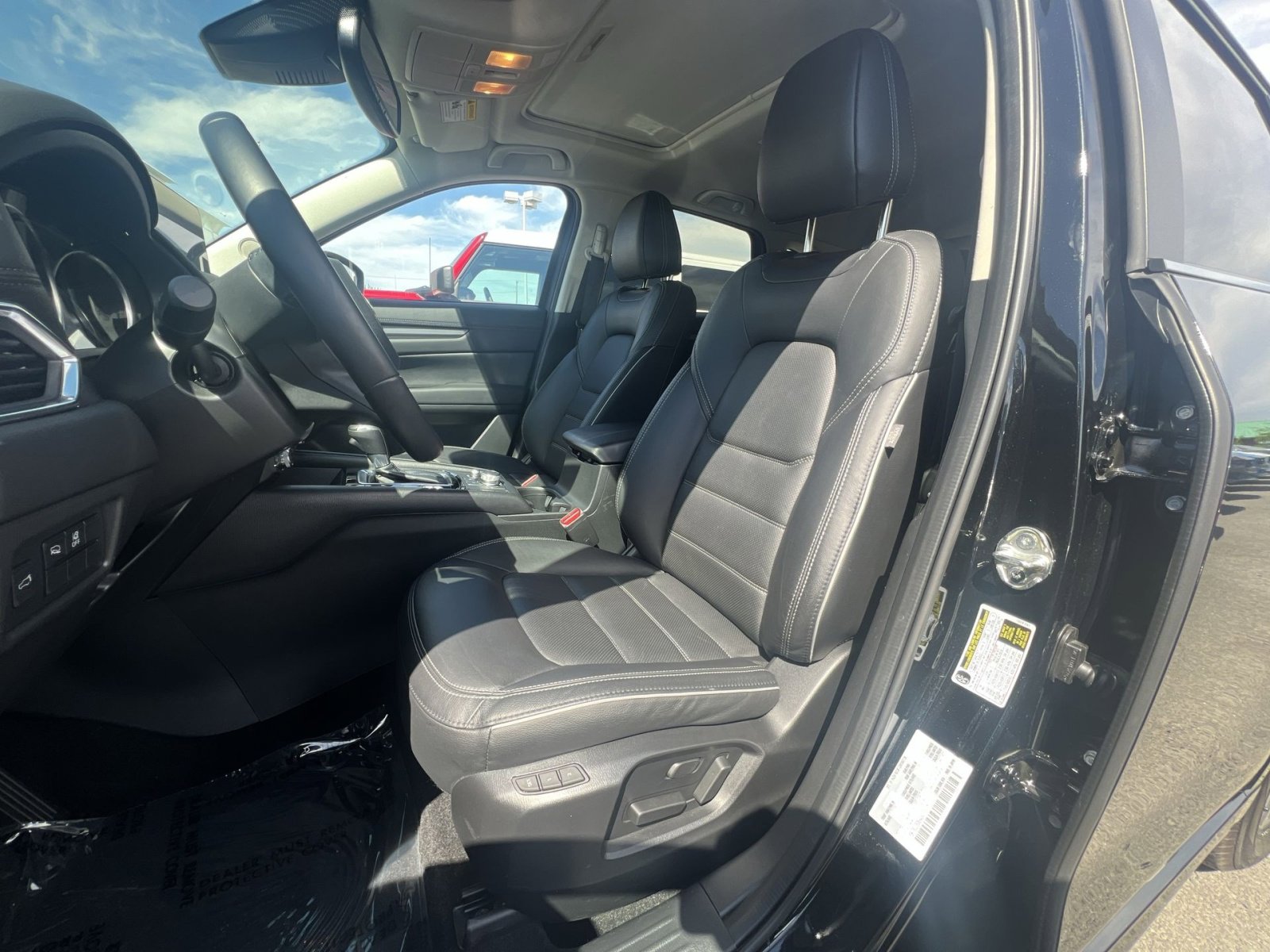Used 2025 MAZDA CX-5 AWD 2.5 S w/ Preferred Package image 21