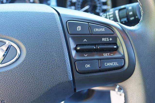 Used 2022 Hyundai Venue SEL w/ Cargo Package FWD image 23