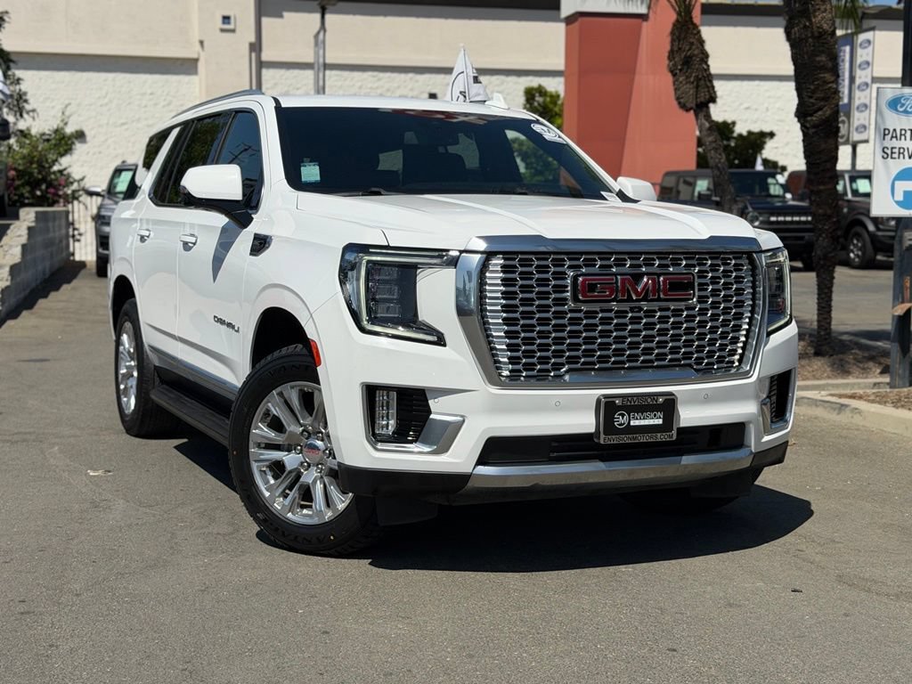 Used 2023 GMC Yukon Denali RWD image 3