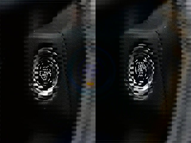 Used 2021 GMC Yukon AT4 w/ Rear Media and Nav Package image 26