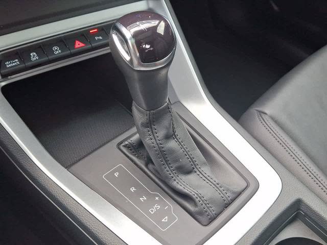Used 2025 Audi Q3 2.0T Premium AWD/4WD image 18