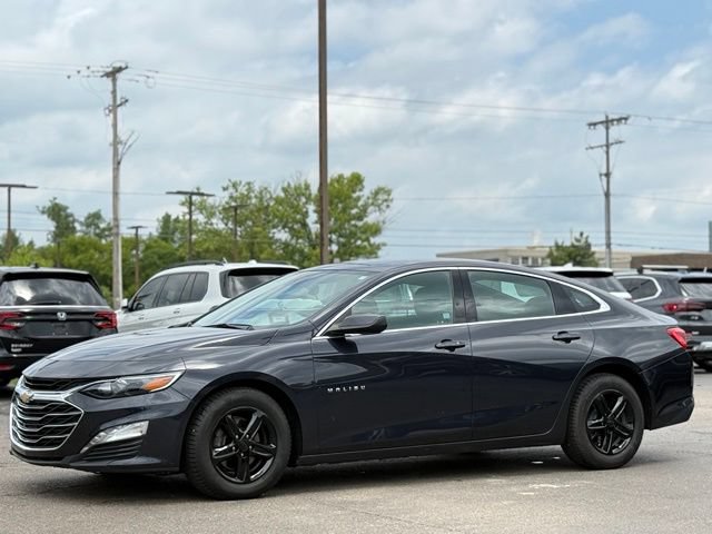 Used 2023 Chevrolet Malibu LT w/ Driver Confidence Package FWD image 29