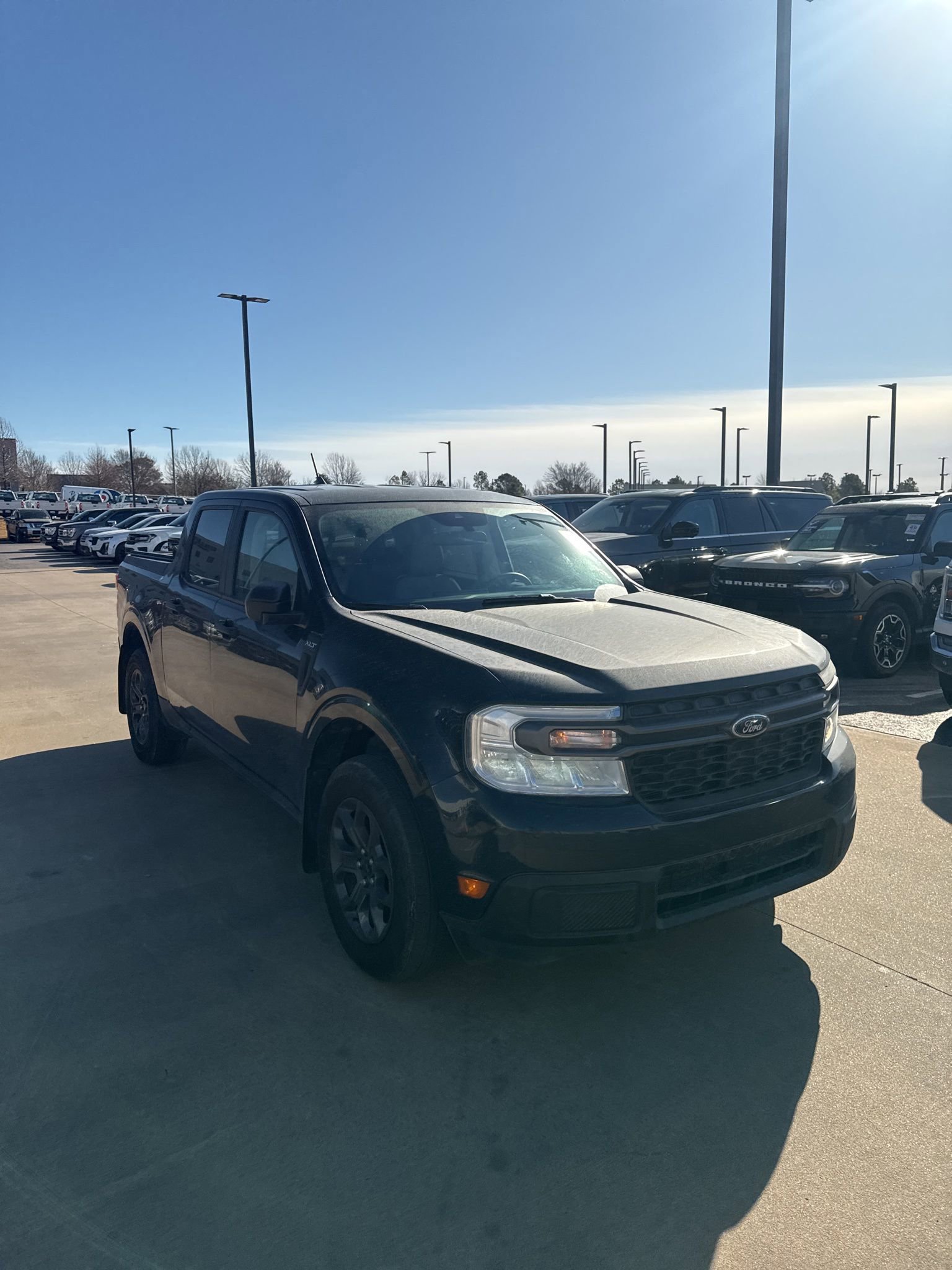 Certified 2022 Ford Maverick XLT image 2