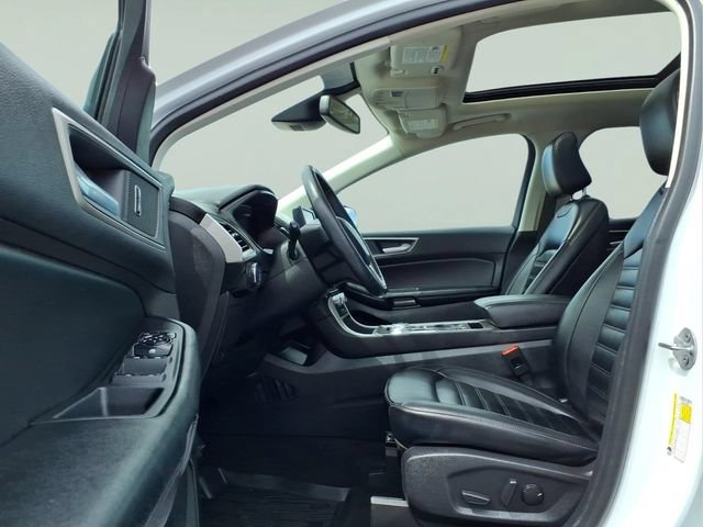 Certified 2022 Ford Edge SEL w/ Convenience Package AWD/4WD image 17