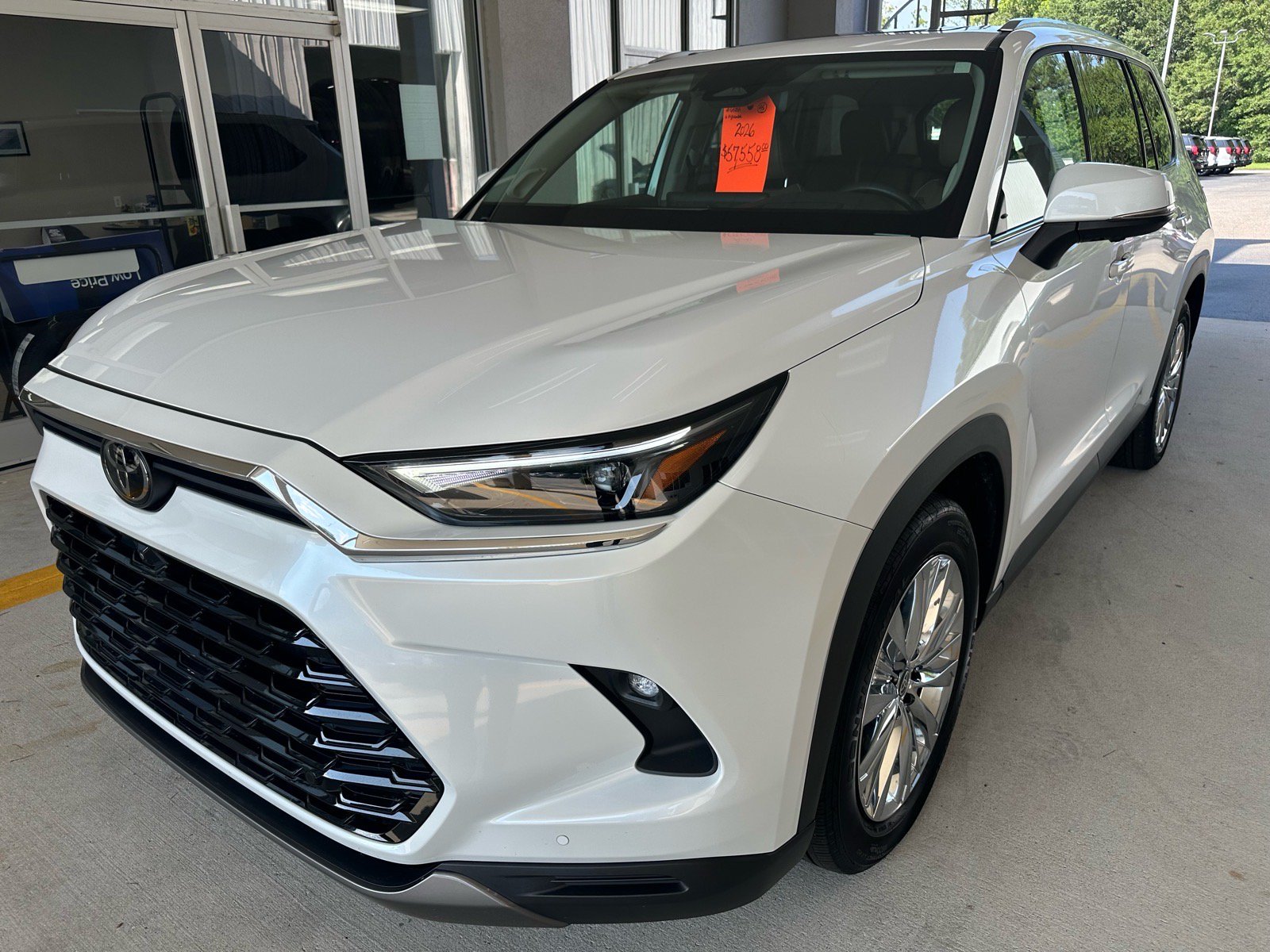 Used 2026 Toyota Grand Highlander AWD image 3