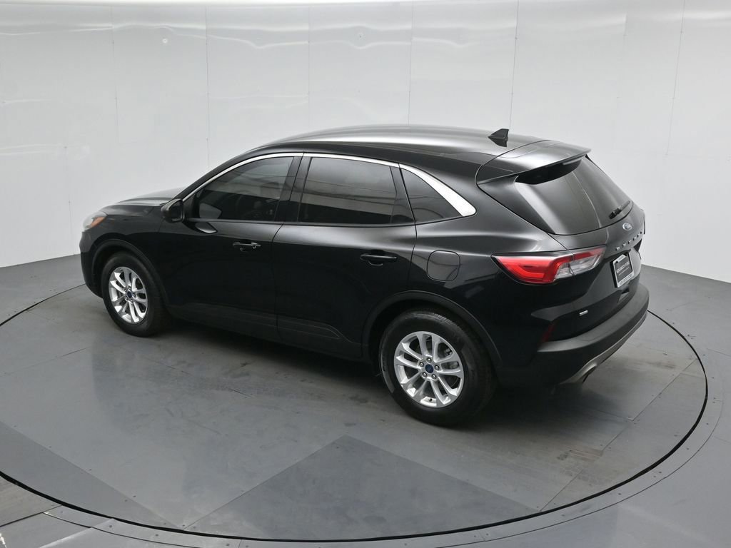 Certified 2022 Ford Escape SE image 19