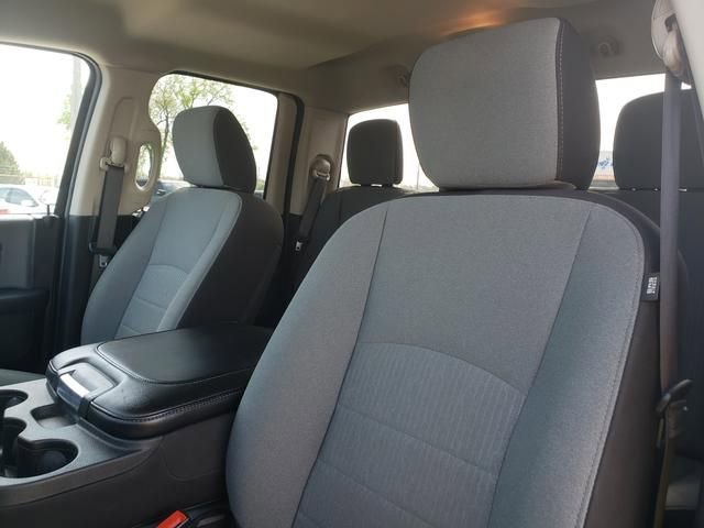 Used 2024 RAM 1500 Classic SLT AWD/4WD image 21
