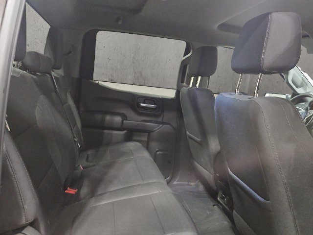 Used 2021 Chevrolet Silverado 1500 LT AWD/4WD image 23