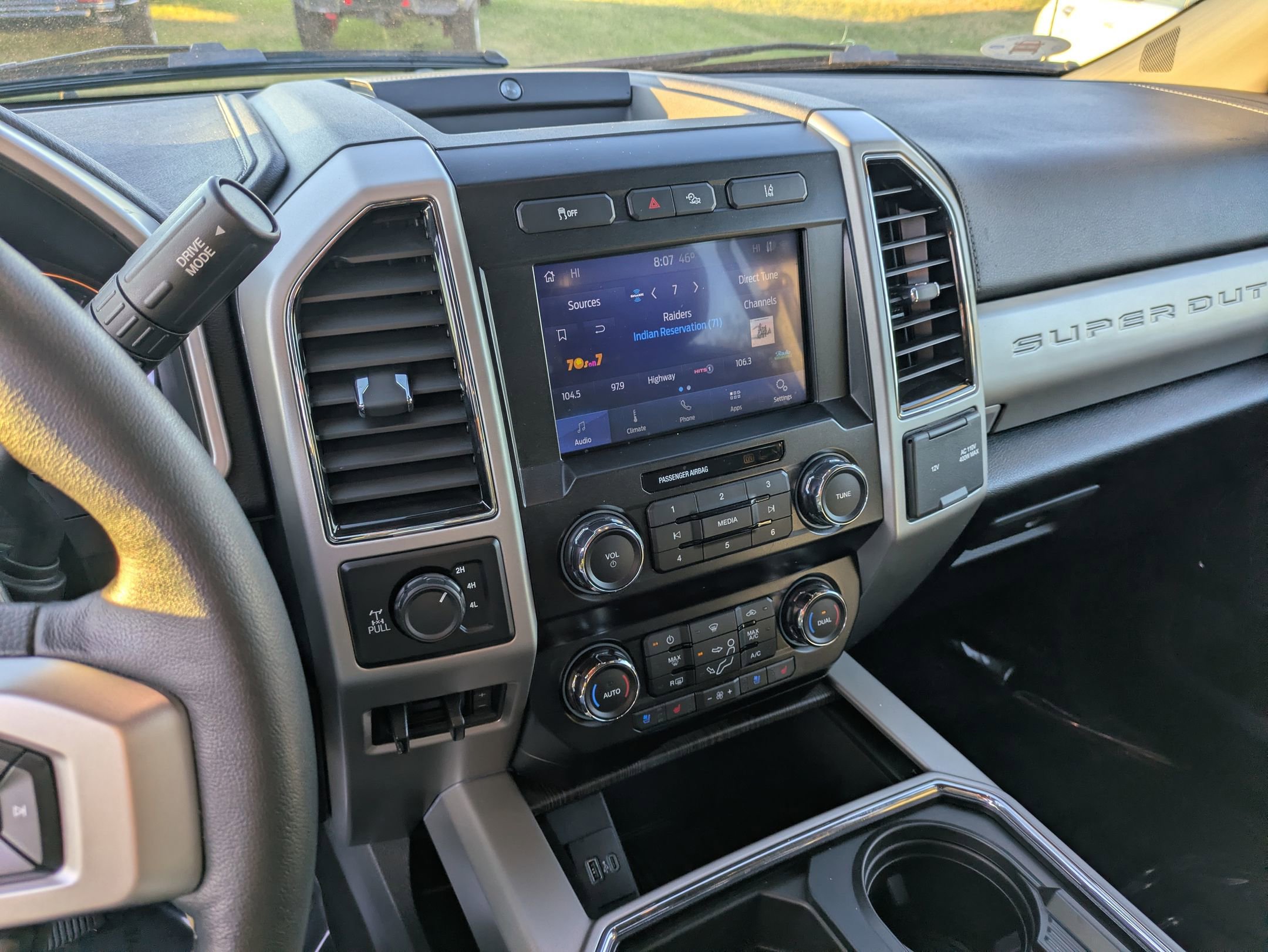 Certified 2020 Ford F250 Lariat w/ Tremor Off-Road Package image 19