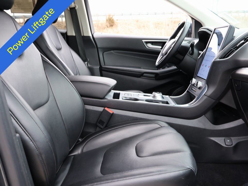 Certified 2022 Ford Edge Titanium image 9