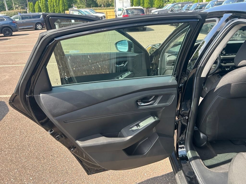 Used 2023 Honda Accord LX image 17