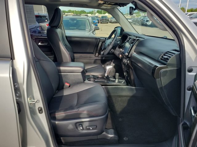 Used 2024 Toyota 4Runner TRD Off-Road Premium w/ Moonroof Package AWD/4WD image 23
