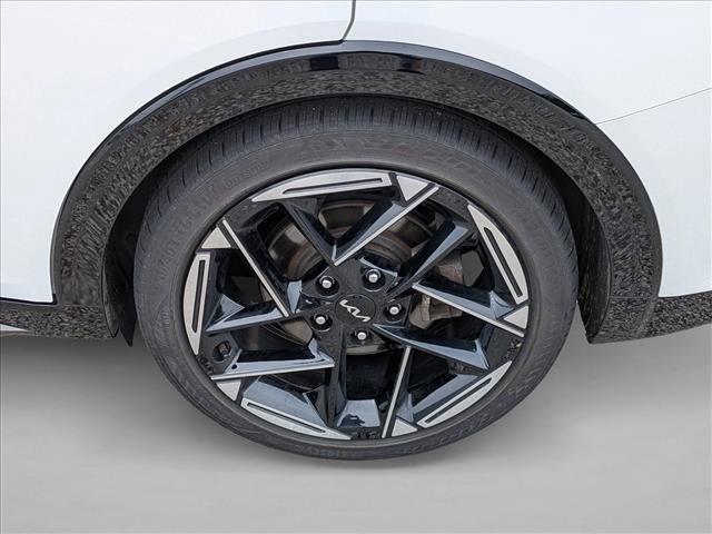 Used 2025 Kia K4 GT-Line w/ GT-Line Premium Package FWD image 8
