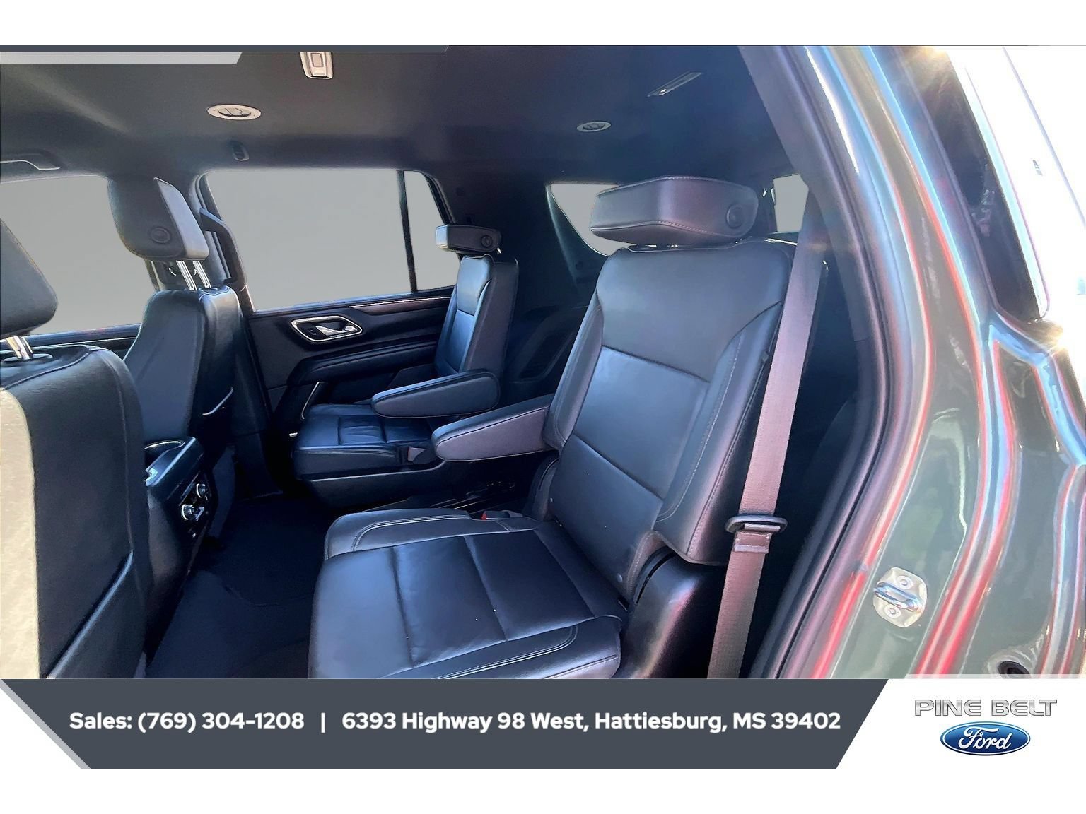 Used 2024 Chevrolet Tahoe LT RWD image 19