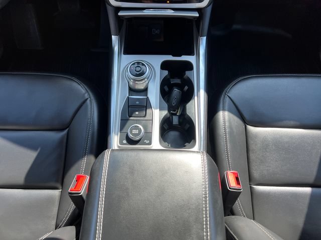Certified 2023 Ford Explorer XLT w/ Equipment Group 202A AWD/4WD image 22