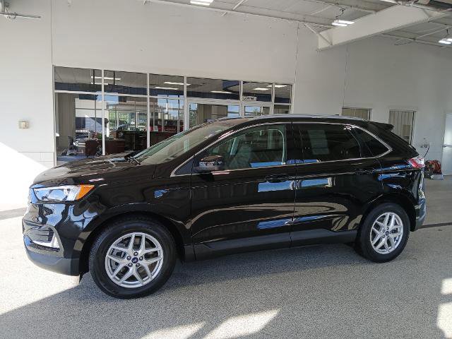 Certified 2022 Ford Edge SEL w/ Convenience Package image 2