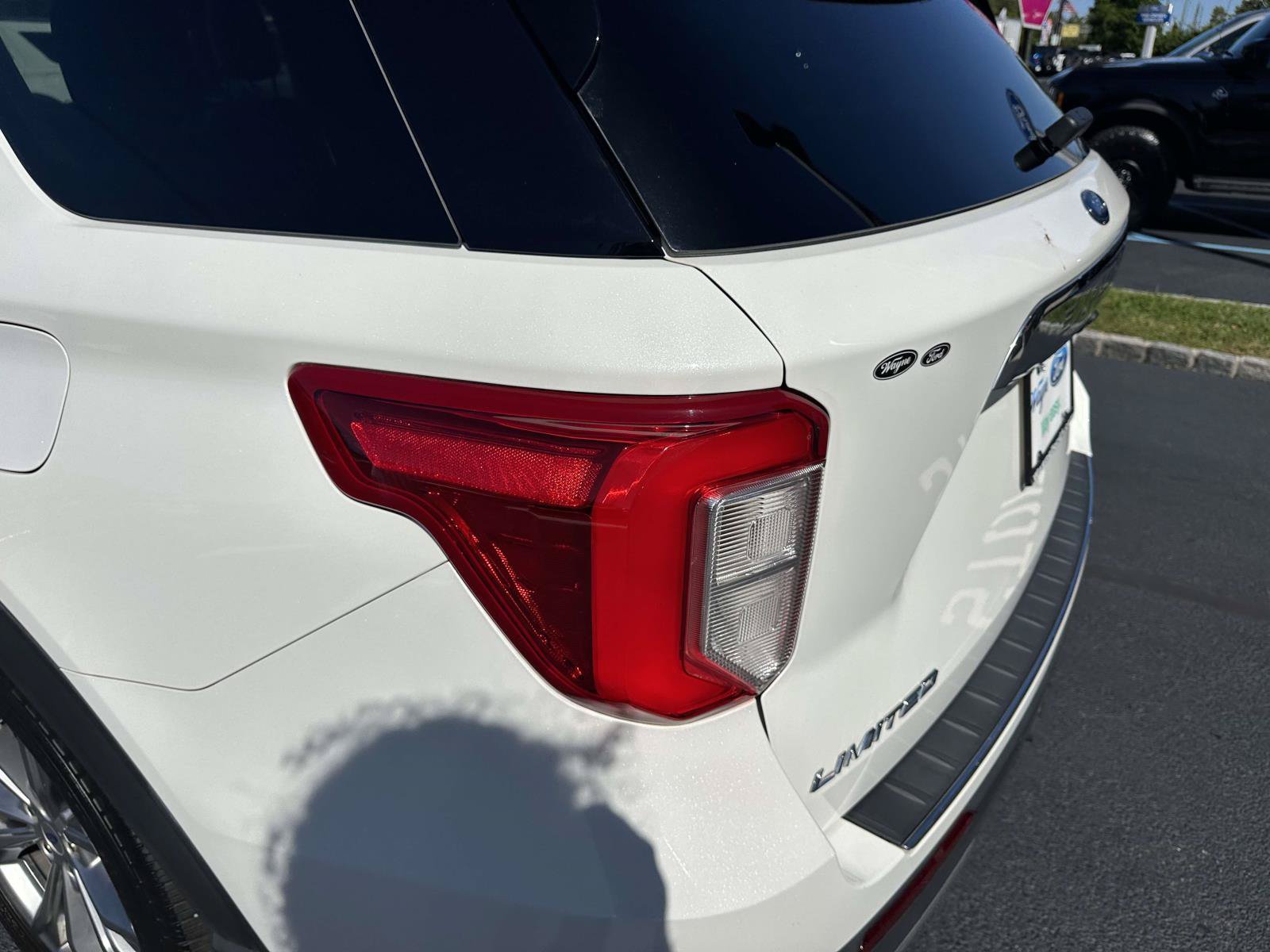 Certified 2023 Ford Explorer Limited w/ Limited Technology Package AWD/4WD image 10