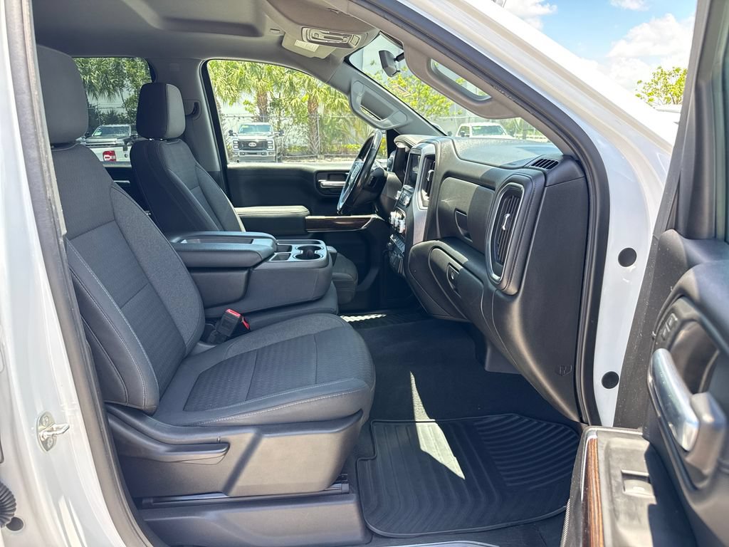 Used 2019 GMC Sierra 1500 SLE w/ Preferred Package AWD/4WD image 25