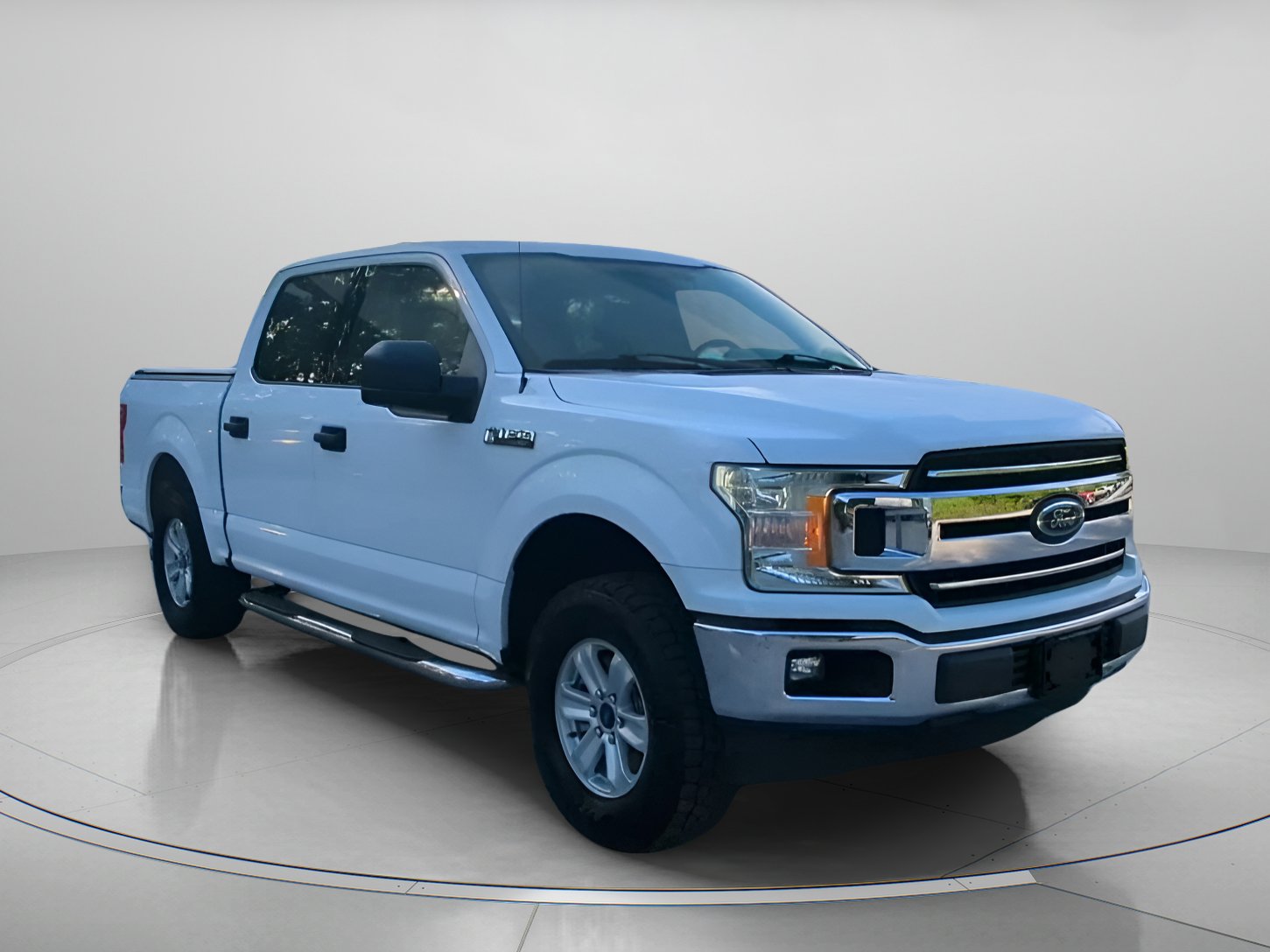 Certified 2018 Ford F150 XLT RWD image 4