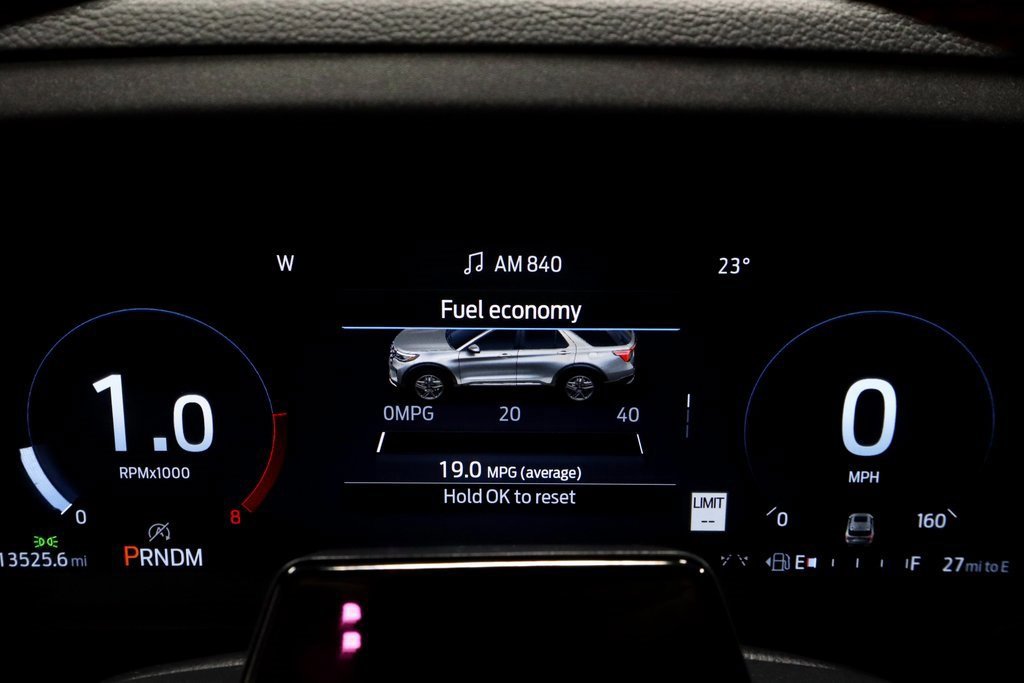 Certified 2025 Ford Explorer ST image 31