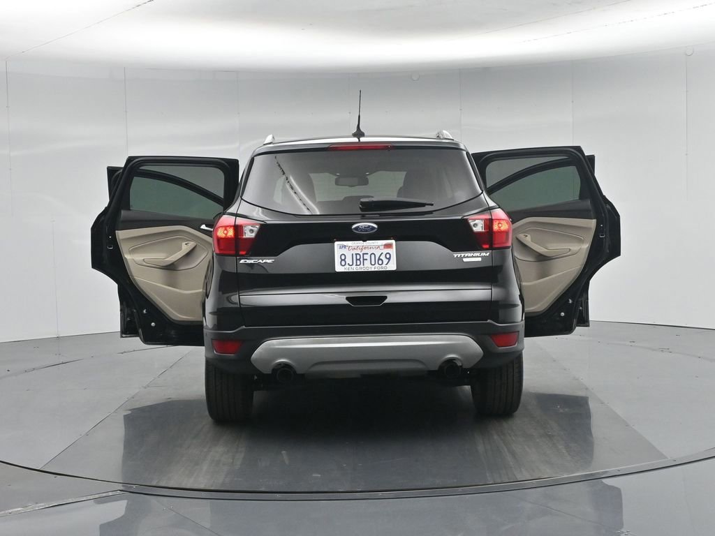 Certified 2019 Ford Escape Titanium FWD image 57