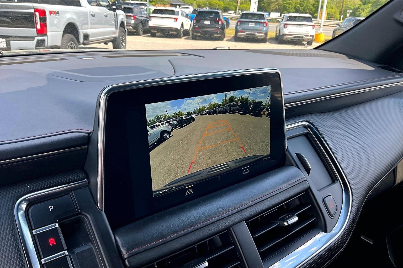 Used 2023 Chevrolet Tahoe RST AWD/4WD image 21