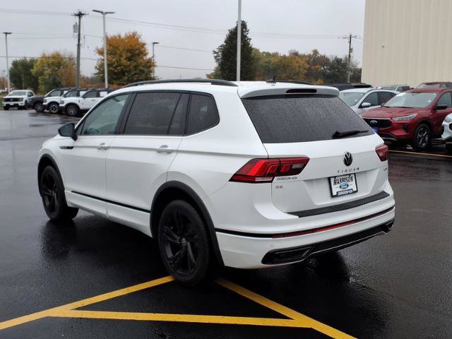 Used 2024 Volkswagen Tiguan SE R-Line w/ MDO Package, Two-Row AWD/4WD image 7