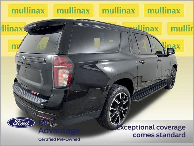 Used 2023 Chevrolet Suburban RST w/ Sport Performance Package AWD/4WD image 4