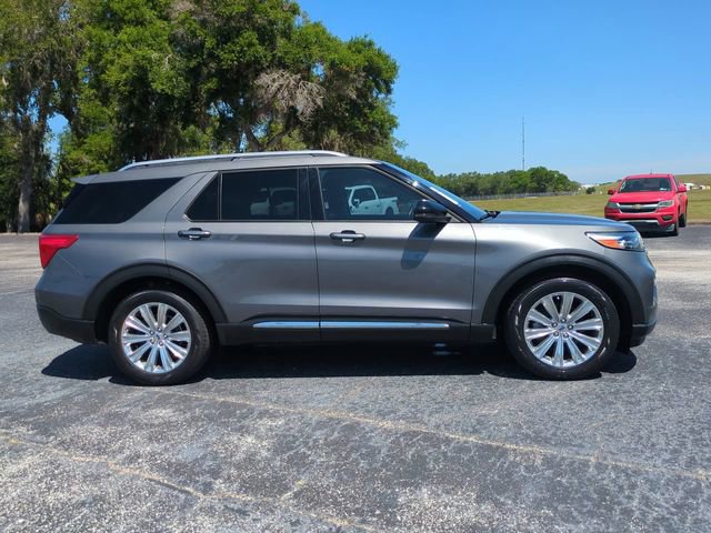 Certified 2022 Ford Explorer Limited w/ Equipment Group 301A RWD image 4