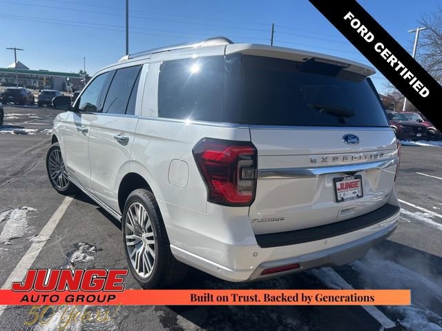 Certified 2024 Ford Expedition Platinum image 3