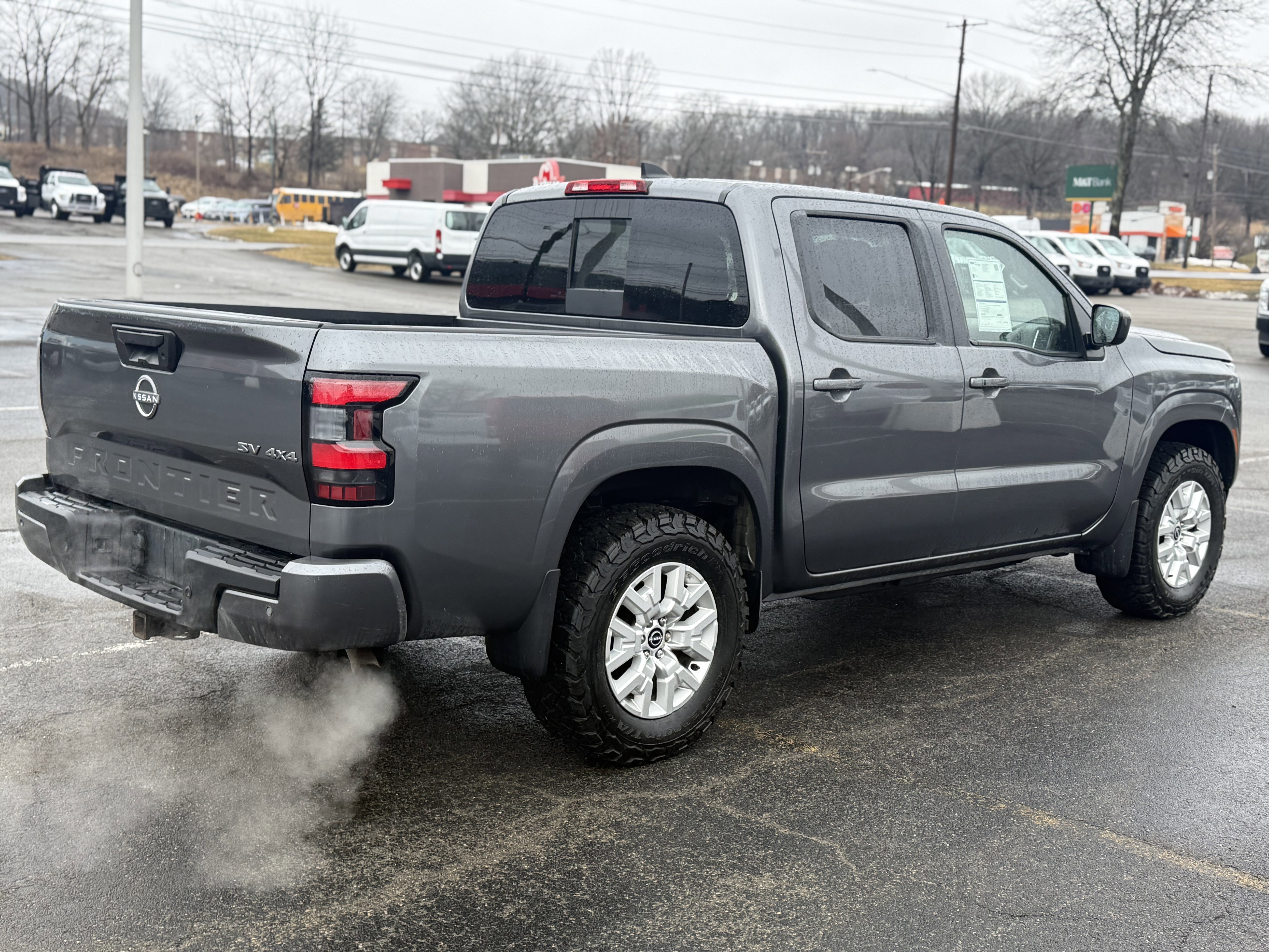Used 2023 Nissan Frontier SV w/ SV Convenience Package image 4