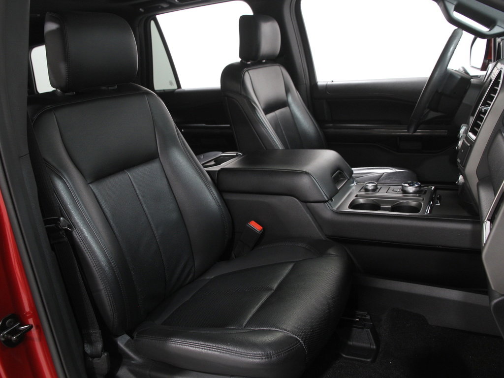Certified 2020 Ford Expedition XLT w/ Equipment Group 202A image 19