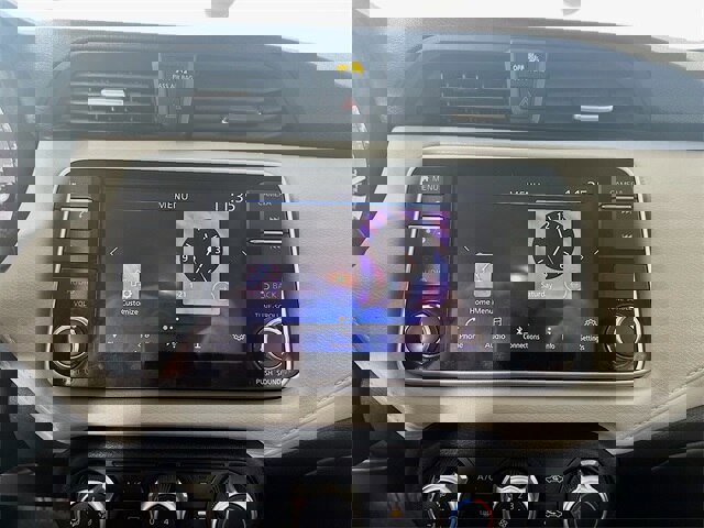 Used 2021 Nissan Versa SV image 18