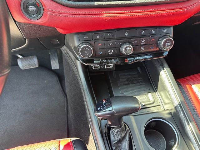 Used 2022 Dodge Durango R/T w/ Blacktop Package AWD/4WD image 25