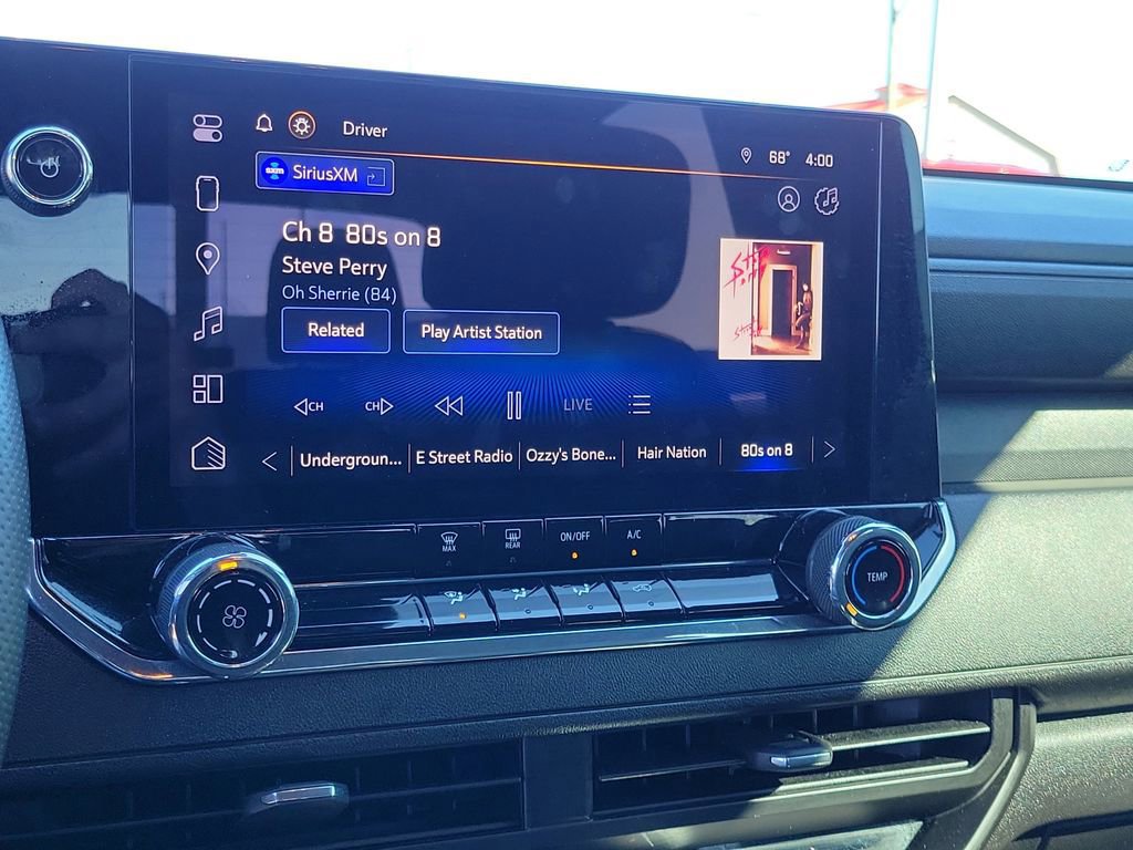 Used 2024 Chevrolet Colorado W/T w/ Safety Package image 27