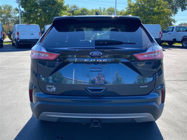 Certified 2024 Ford Edge SEL w/ Convenience Package AWD/4WD image 9