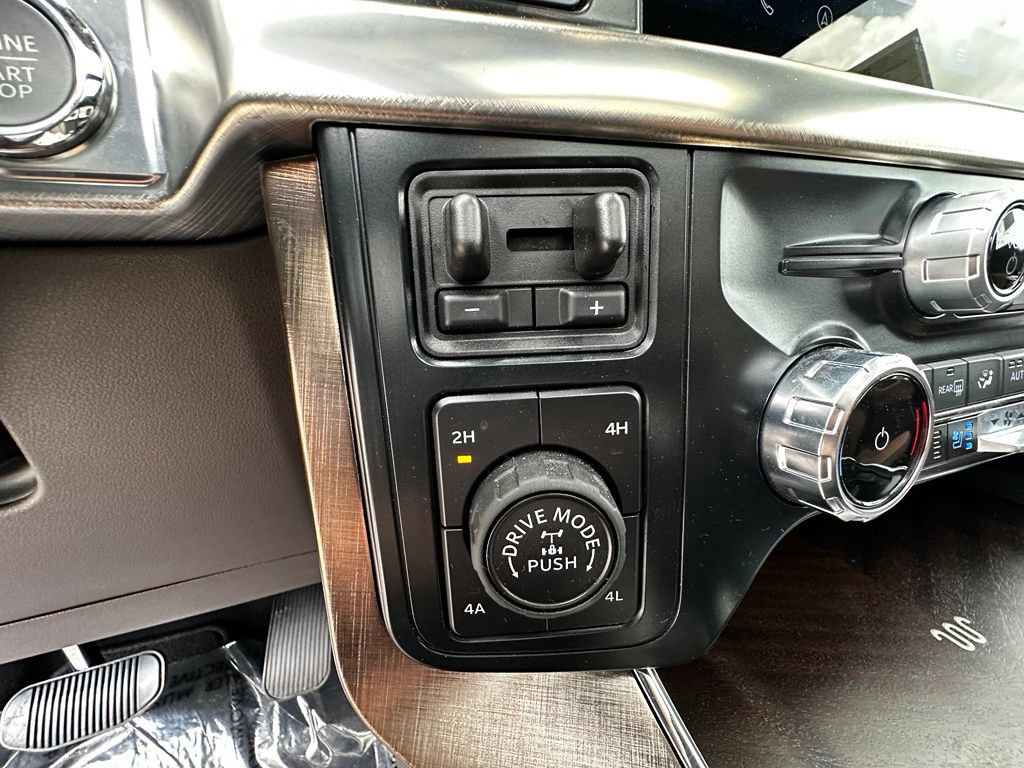 Certified 2025 Ford F150 King Ranch w/ FX4 Off-Road Package AWD/4WD image 21