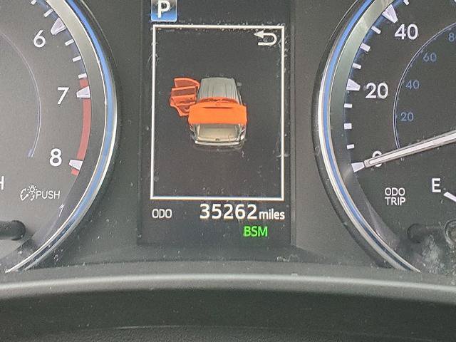 Used 2019 Toyota Highlander SE AWD/4WD image 30