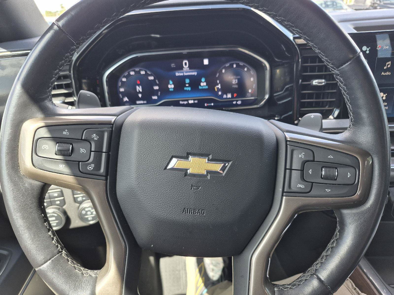 Used 2023 Chevrolet Silverado 1500 High Country w/ Technology Package AWD/4WD image 11