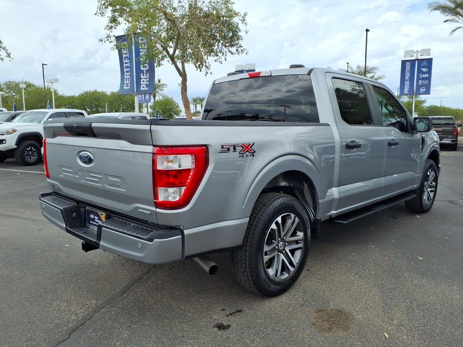 Certified 2021 Ford F150 XL w/ STX Appearance Package AWD/4WD image 4
